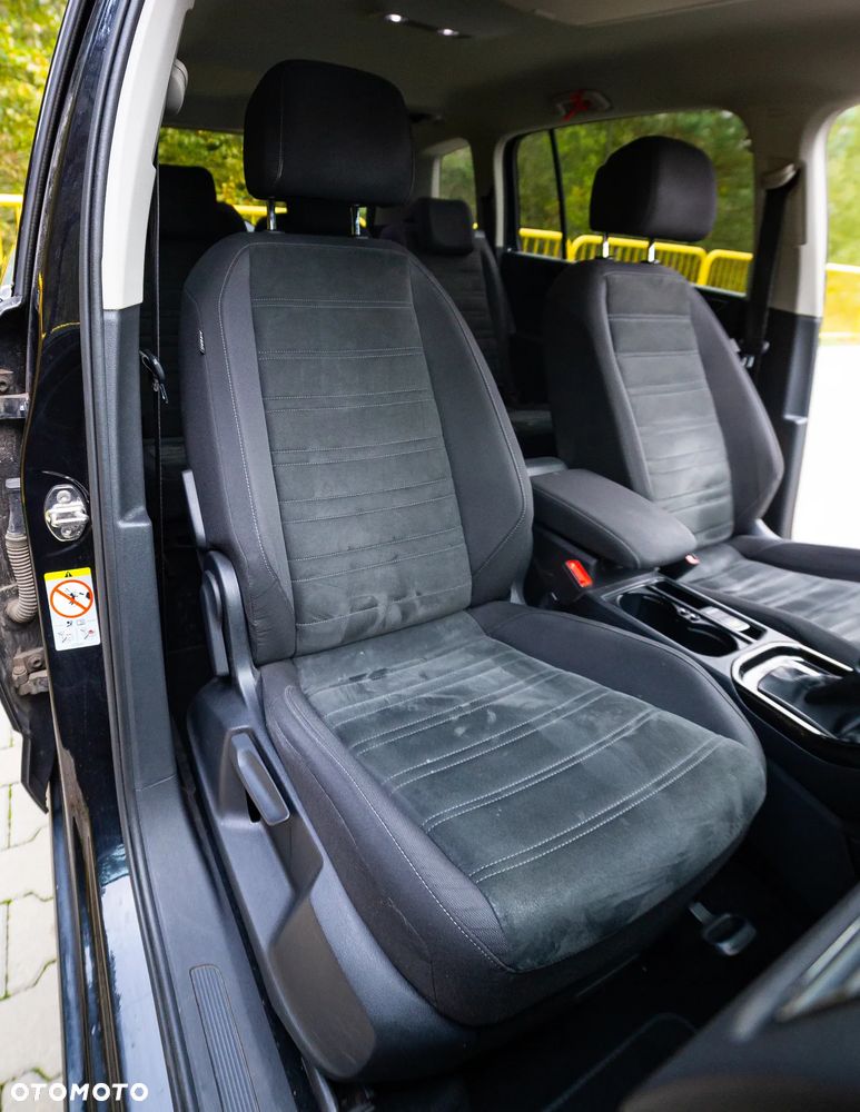 Volkswagen Touran 1.4 TSI BMT Highline DSG - 22