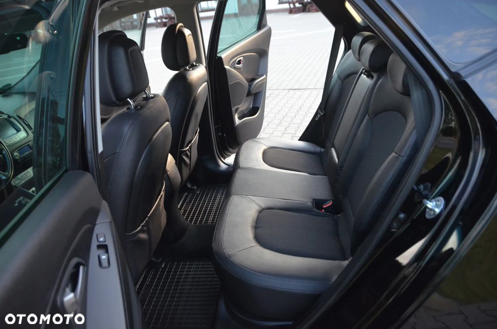 Hyundai ix35 1.6 GDI Premium 2WD - 25