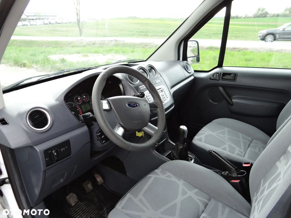 Ford TRANSIT CONNECT - 7
