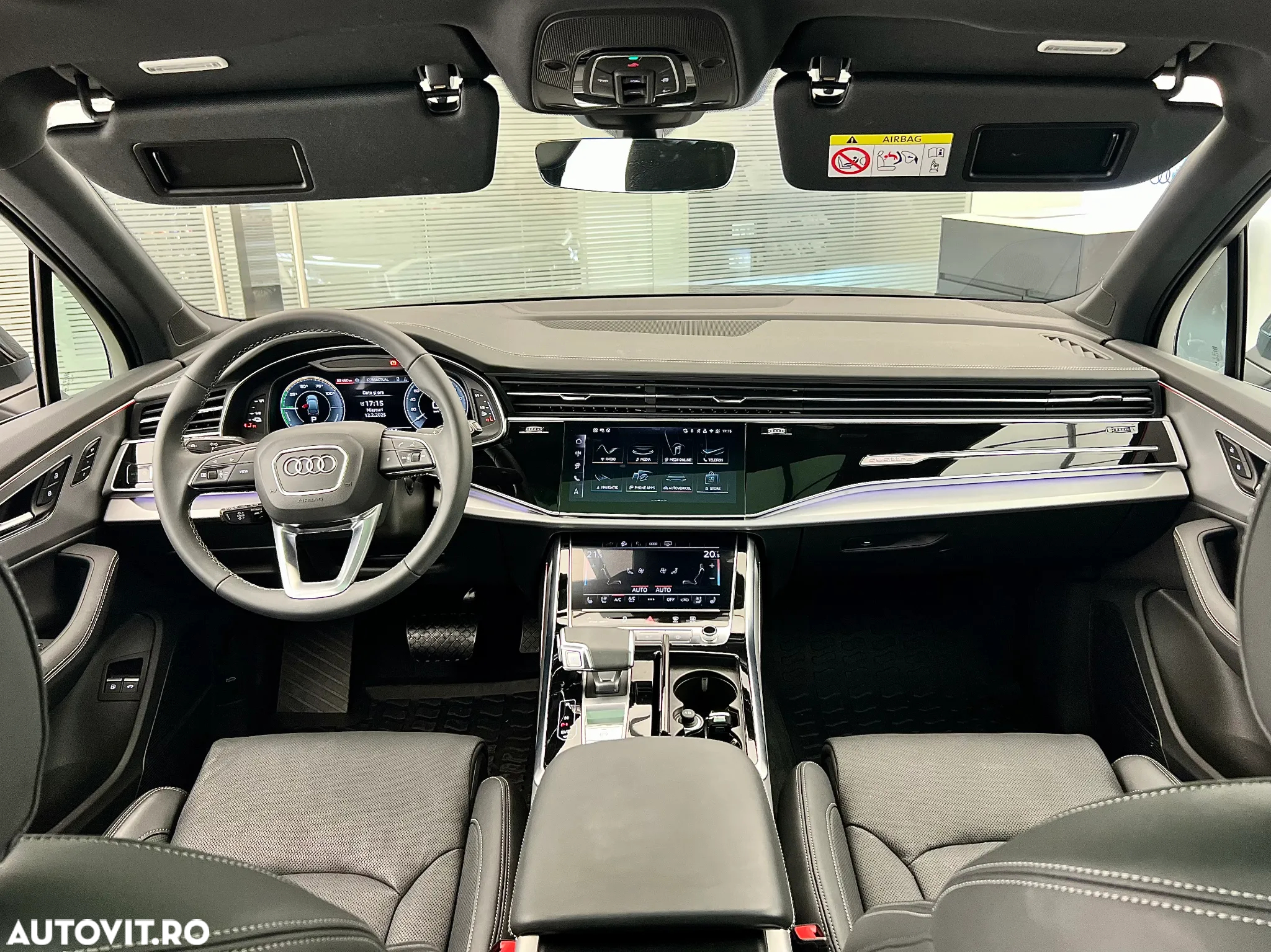 Audi Q7 55 TFSI e quattro Tiptronic PHEV Basic - 13