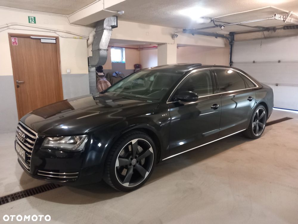Audi A8 2012 photo 5