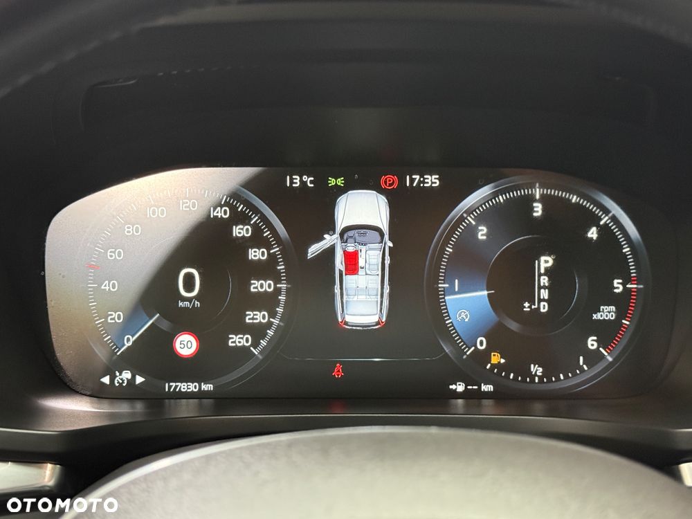 Volvo V60 Cross Country D4 AWD Geartronic - 22