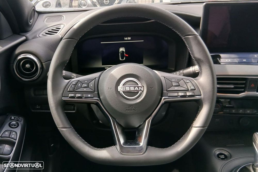 Nissan Juke 1.6 Hybrid N-Connecta - 11