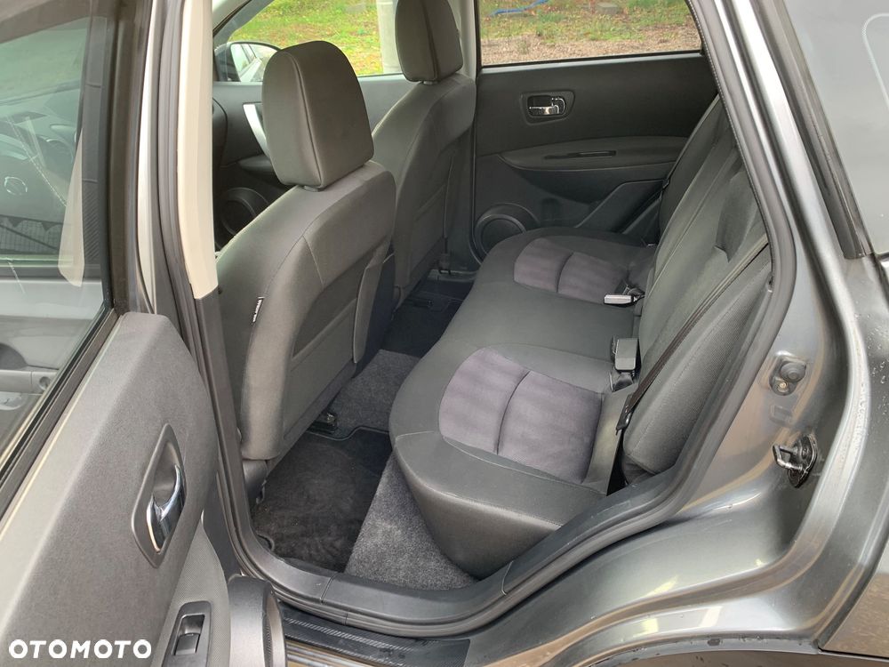 Nissan Qashqai - 10