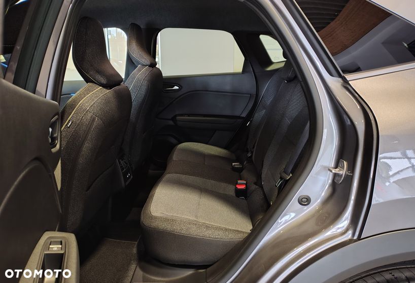 Mitsubishi Grandis - 7