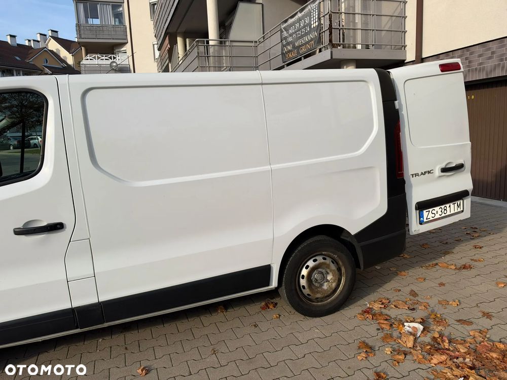 Renault Trafic - 17