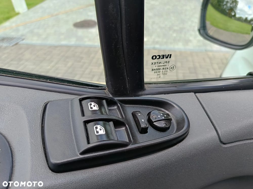 Iveco DAILY 70C17 skrzynia ładunkowa 5.2 m - 10