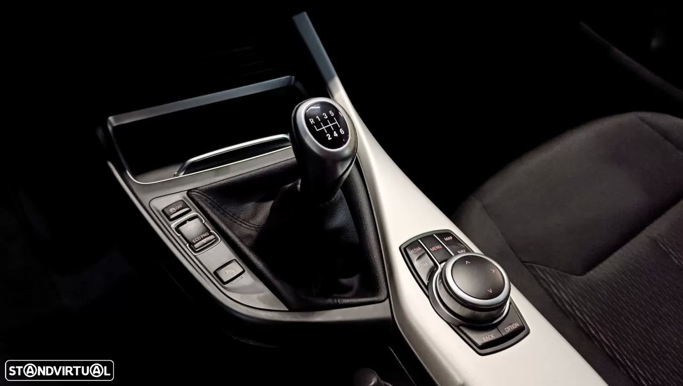 BMW 116 d Corporate Edition - 10
