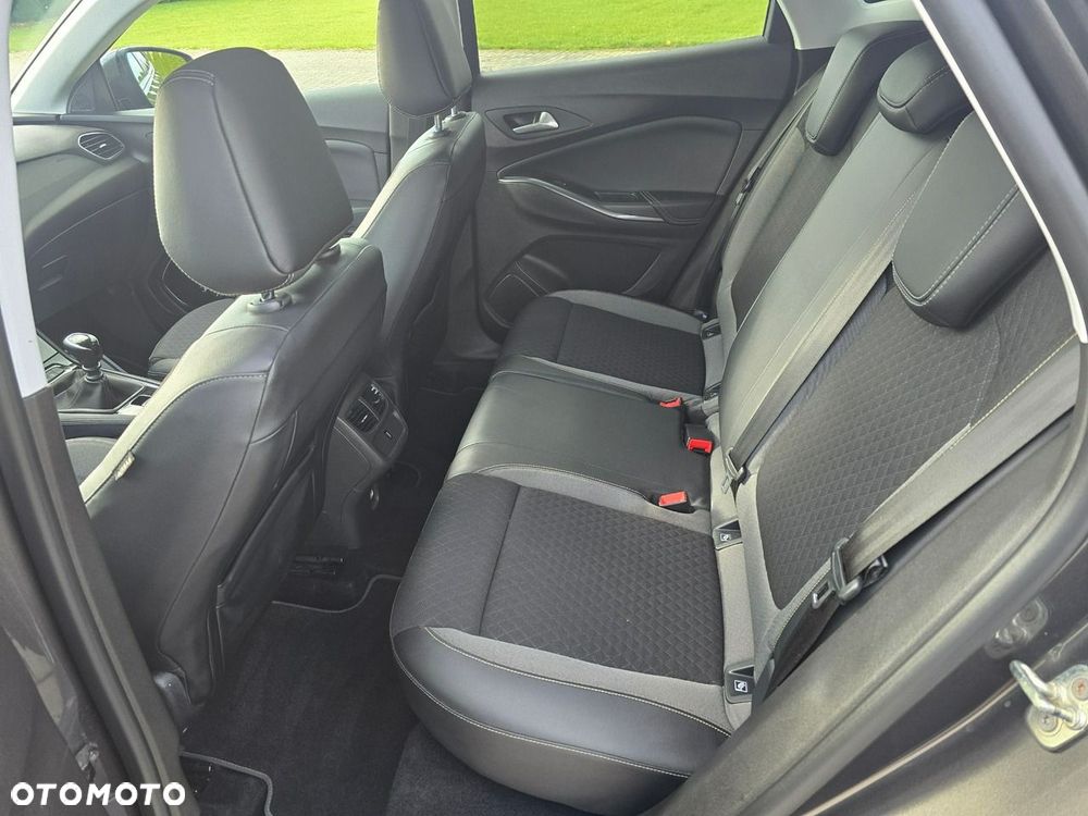 Opel Grandland X - 17