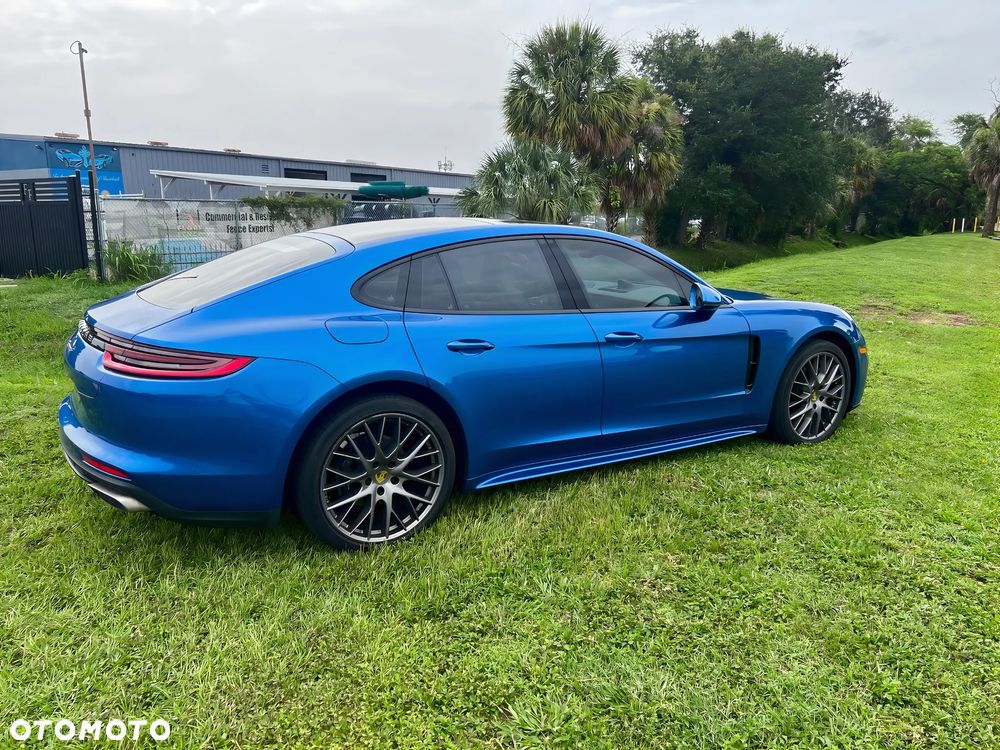 Porsche Panamera Executive - 6