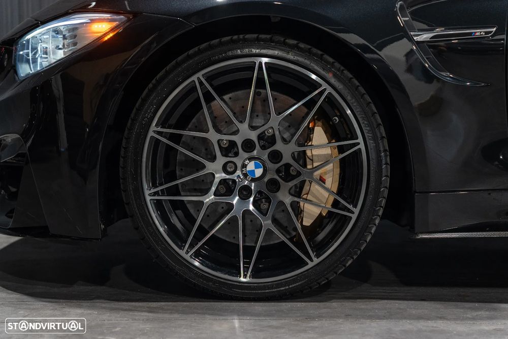 BMW M4 Coupe DKG - 31