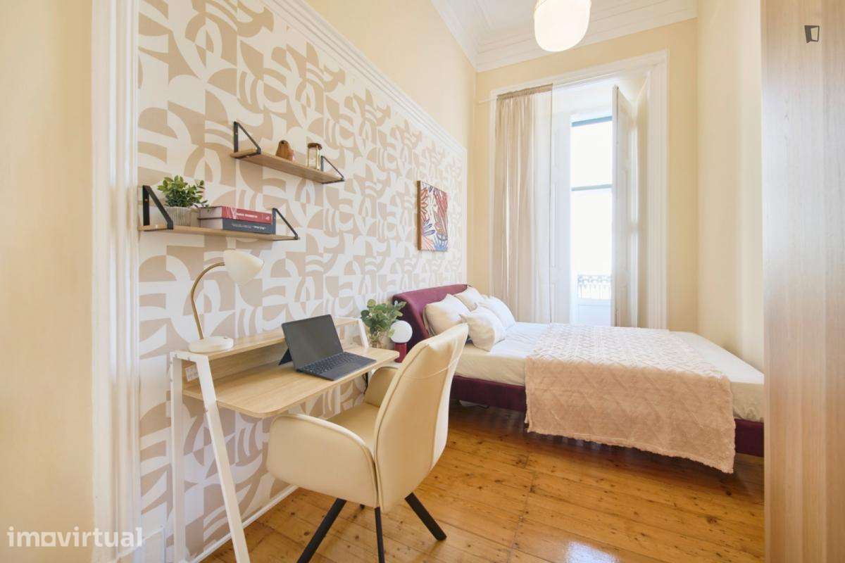 Quarto - localizado em Santos Lisbon - Grande imagem: 2/15