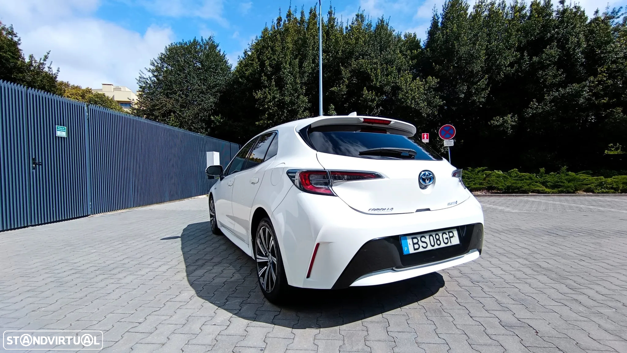 Toyota Corolla 1.8 Hybrid Exclusive - 5