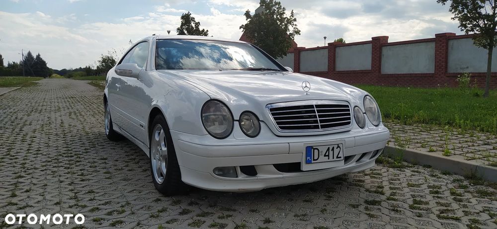 Mercedes-Benz CLK - 2