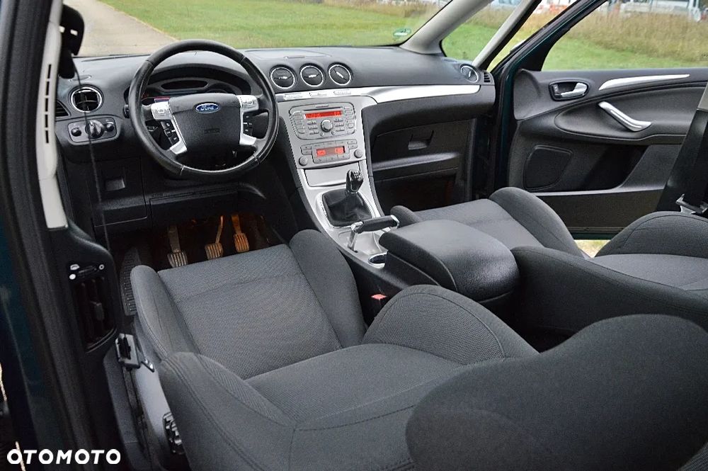 Ford S-Max 2.0 Titanium - 14
