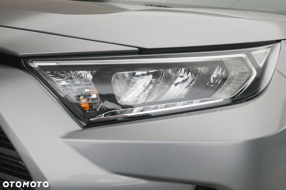 Toyota RAV4 - 13