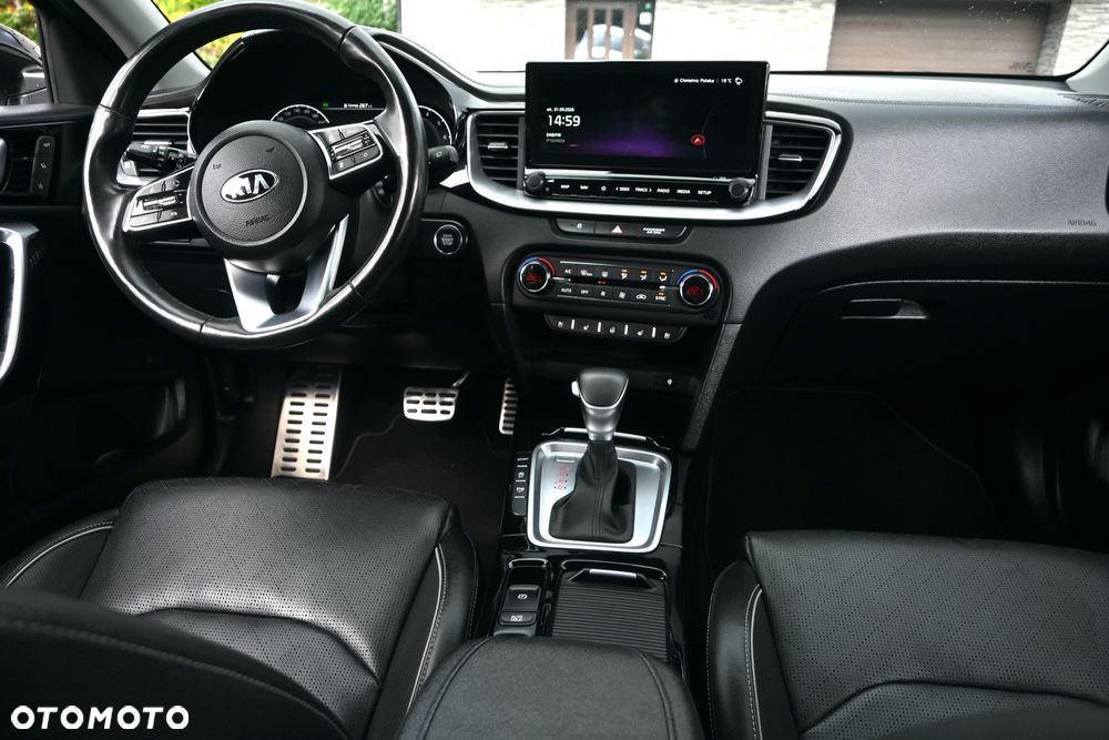 Kia XCeed 1.4 T-GDI L Business Line DCT - 20