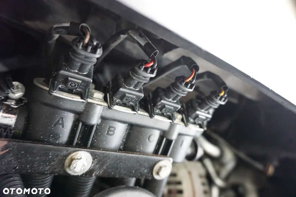 Volkswagen Golf 1.6 Tour - 15