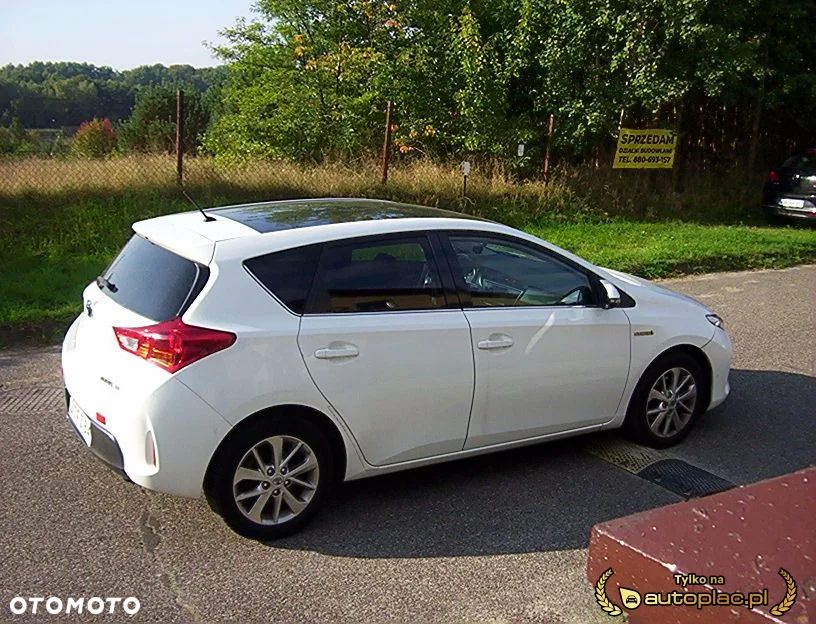 Toyota Auris - 11