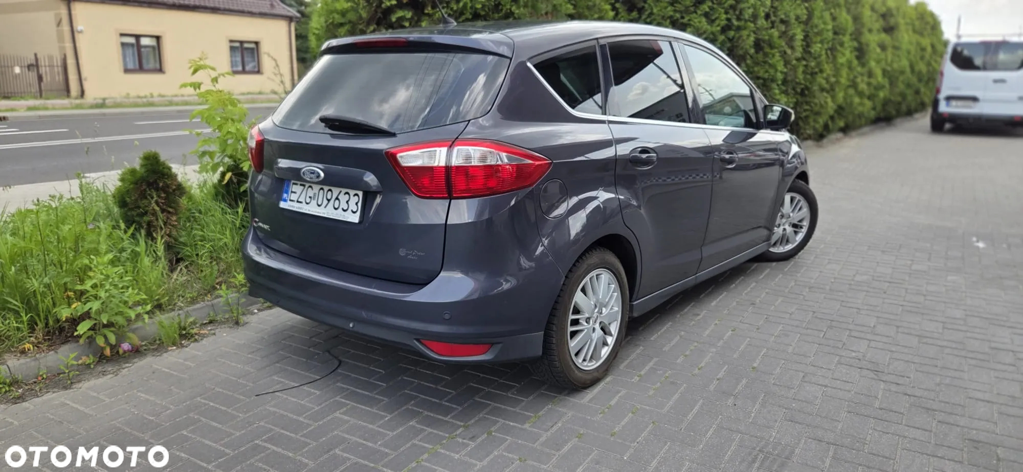 Ford C-MAX 1.6 TDCi Start-Stop-System Champions Edition - 13