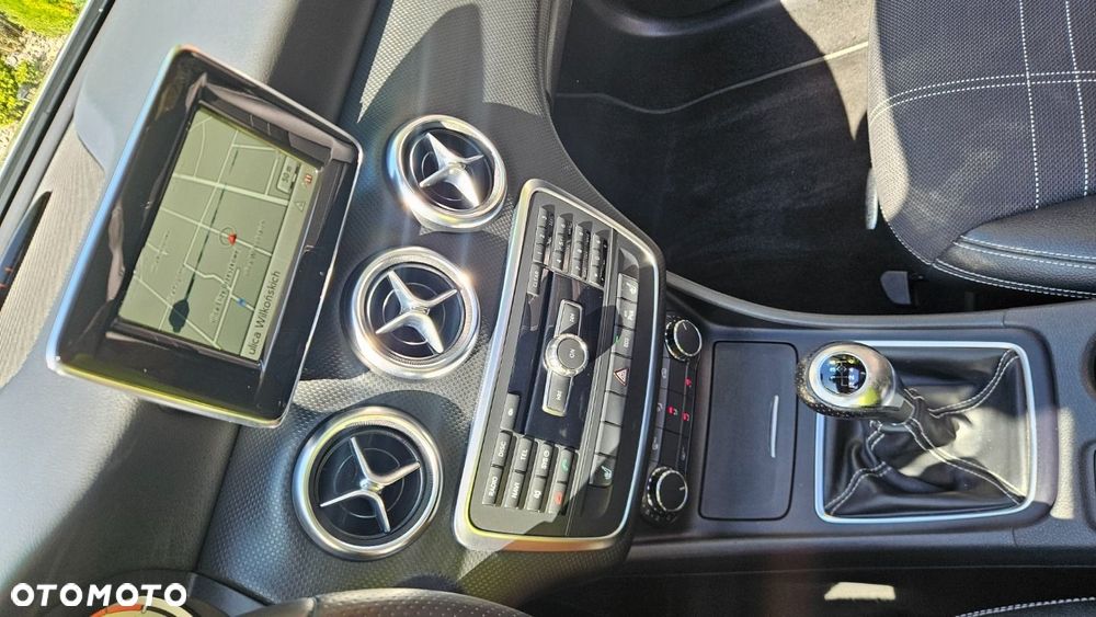 Mercedes-Benz Klasa A 180 d Progressive - 27