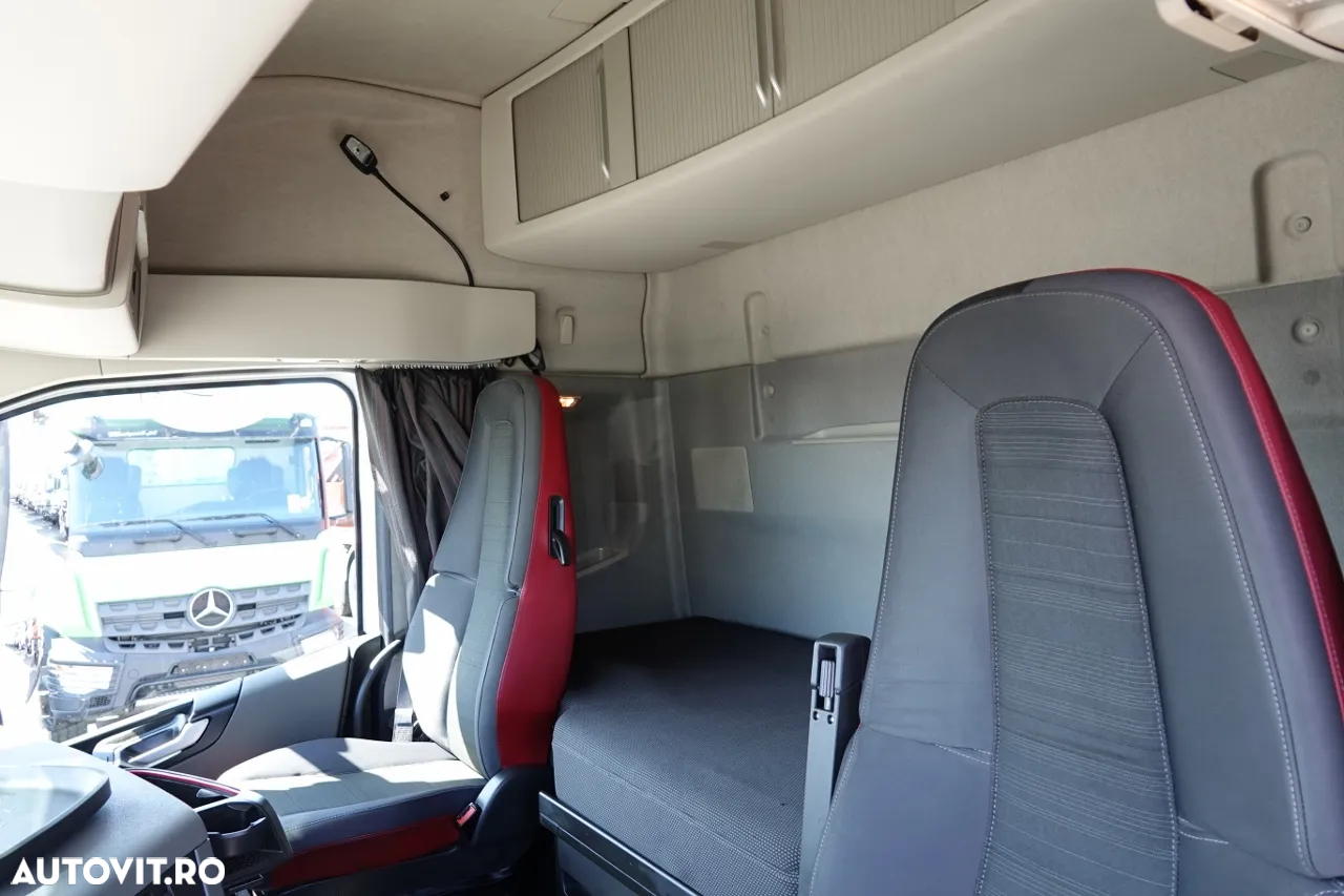 Volvo FH 420 / 4x2 / SOLÓWKA / CORTINA 9,10 M / I-PARK COOL / DHOLLANDIA ELEVATOR 2000KG / DUPA CONTRACTUL DE SERVICE - 26