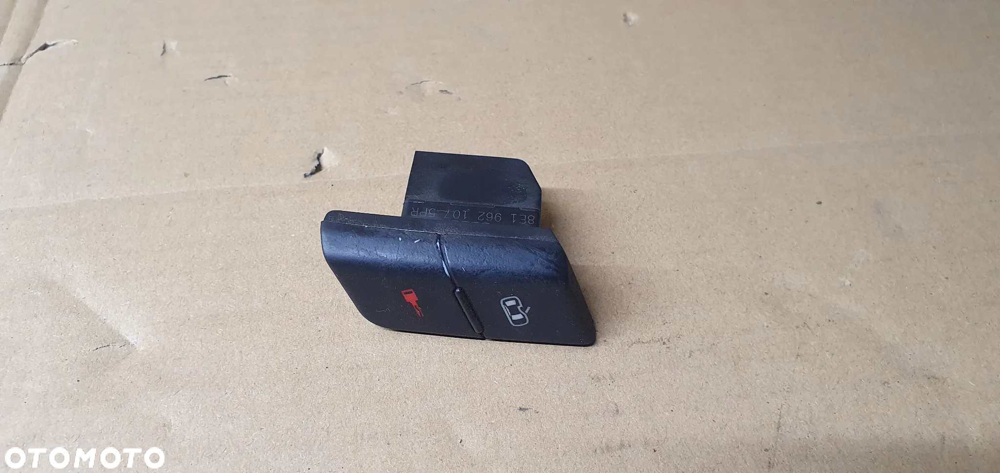 Przełącznik centralnego zamka blokady drzwi Audi A4 B6 8E1962107 - 2
