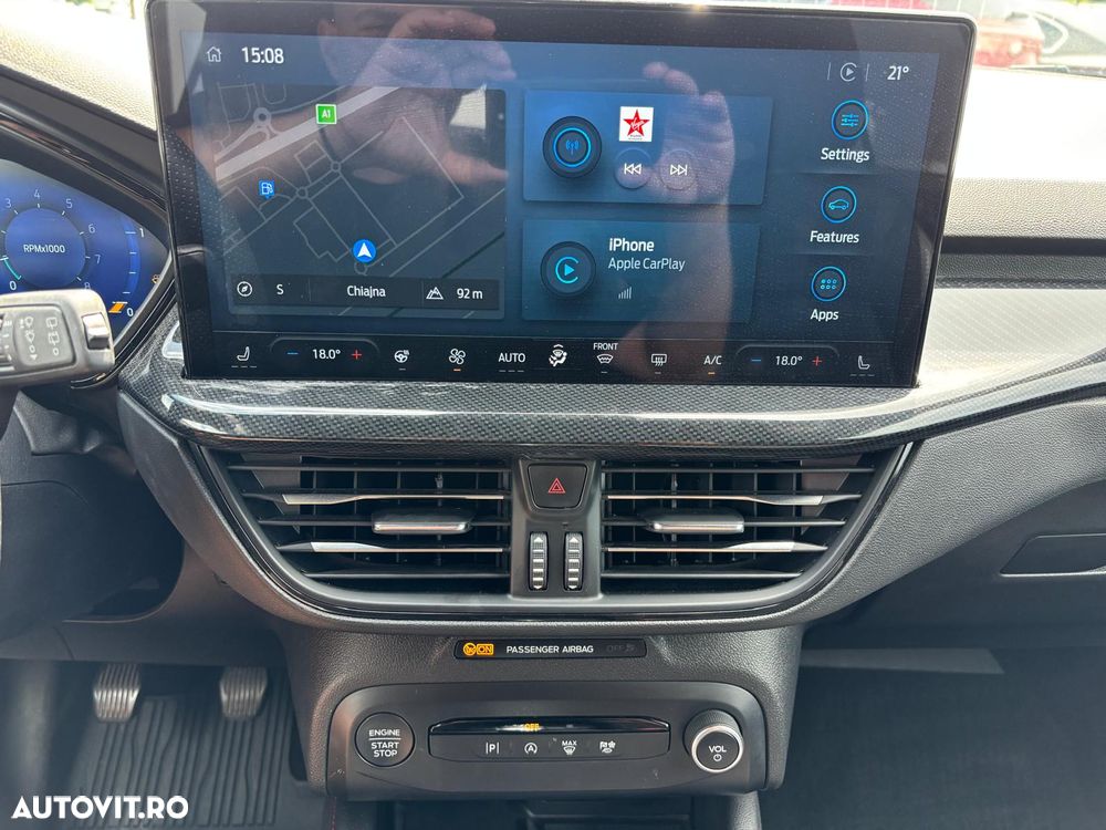 Ford Focus 1.0 EcoBoost MHEV ST-Line - 17