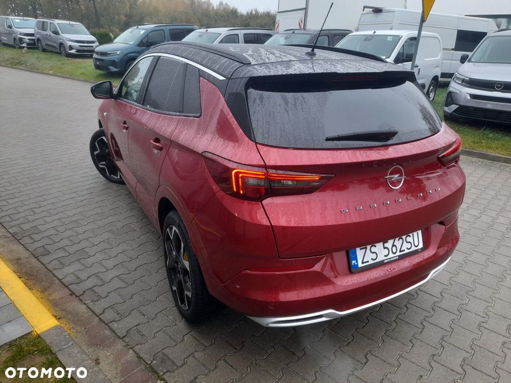 Opel Grandland 1.2 T GS S&S - 8