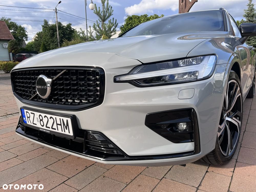 Volvo V60 B4 B Plus Dark - 9