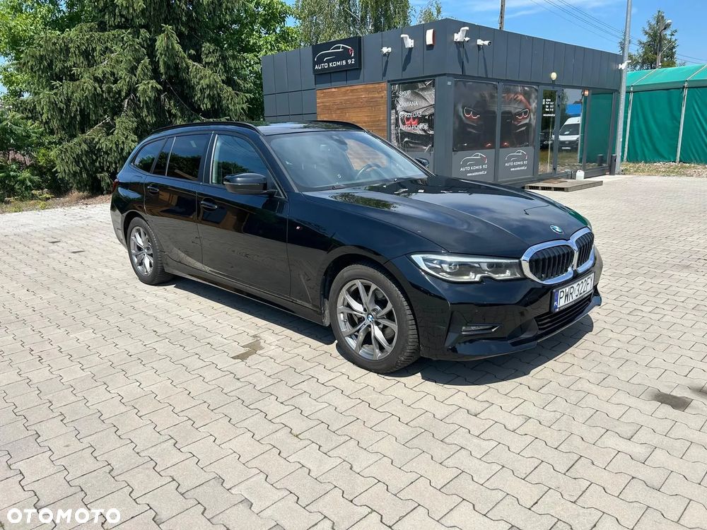 BMW Seria 3 320d xDrive M Sport sport - 1