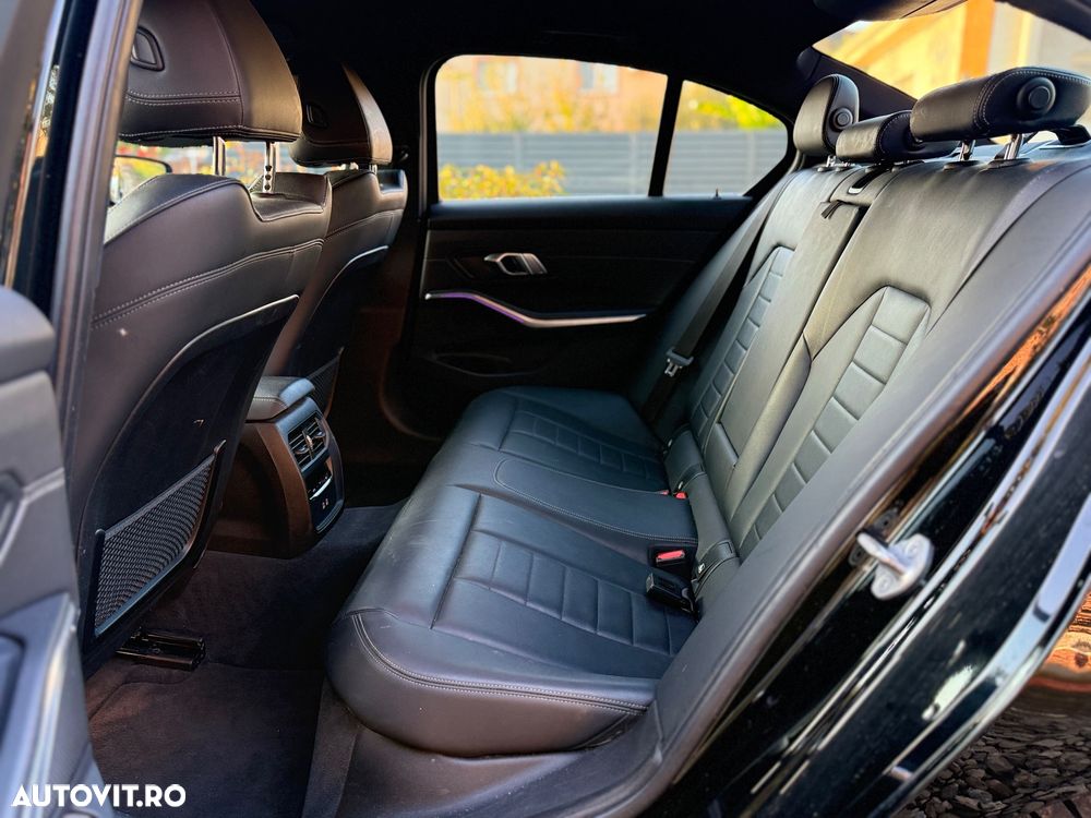 BMW Seria 3 318i AT - 9