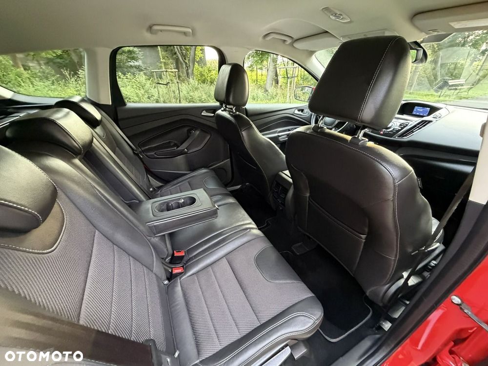 Ford Kuga - 30
