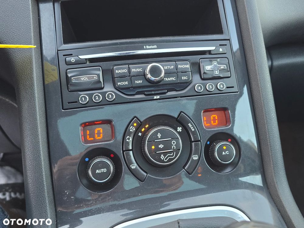 Peugeot 5008 HDI 150 Allure - 33