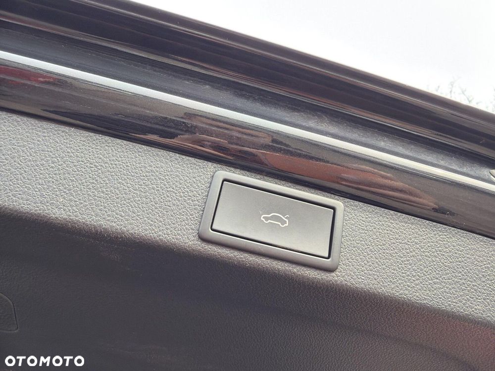 Skoda Octavia 2.0 TDI SCR Style DSG - 37