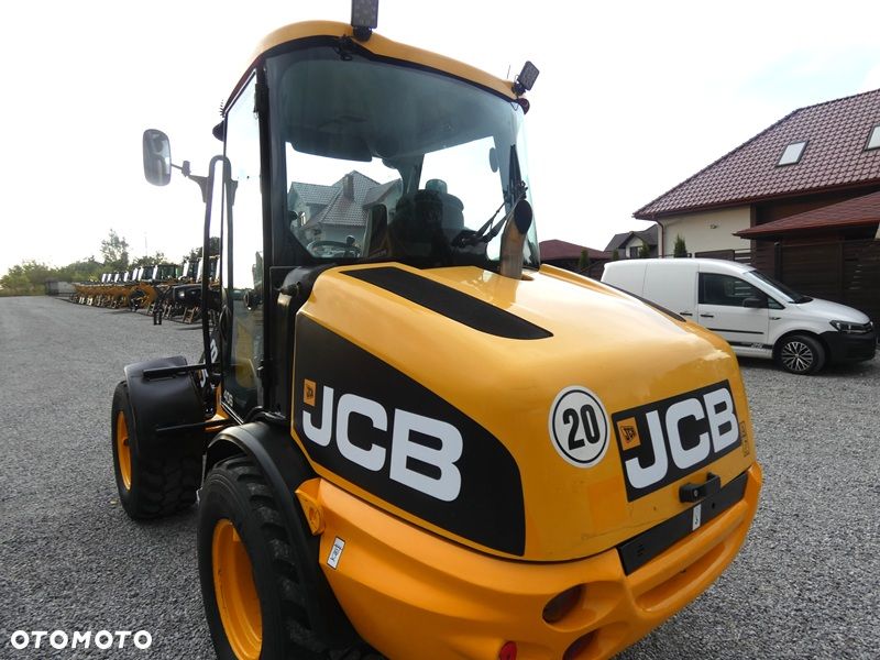 JCB 406 z Niemiec / Ładny Stan / - 18