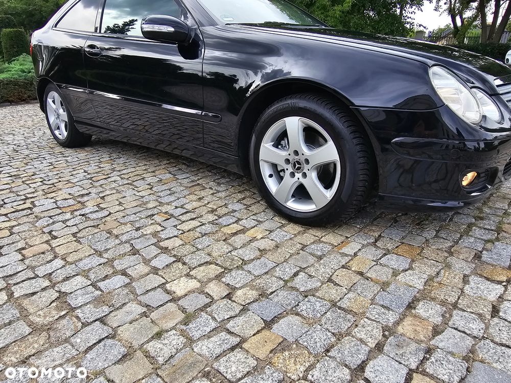 Mercedes-Benz Klasa C 200 Kompressor Sport Edition - 16