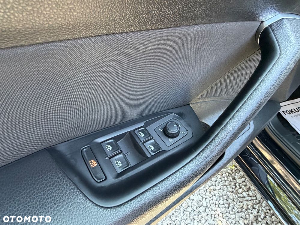 Volkswagen Passat 2.0 TDI EVO Business DSG - 13