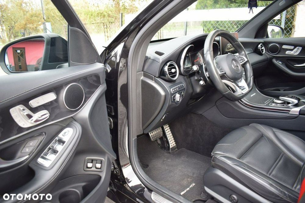 Mercedes-Benz GLC AMG 63 4Matic+ AMG Speedshift MCT - 8