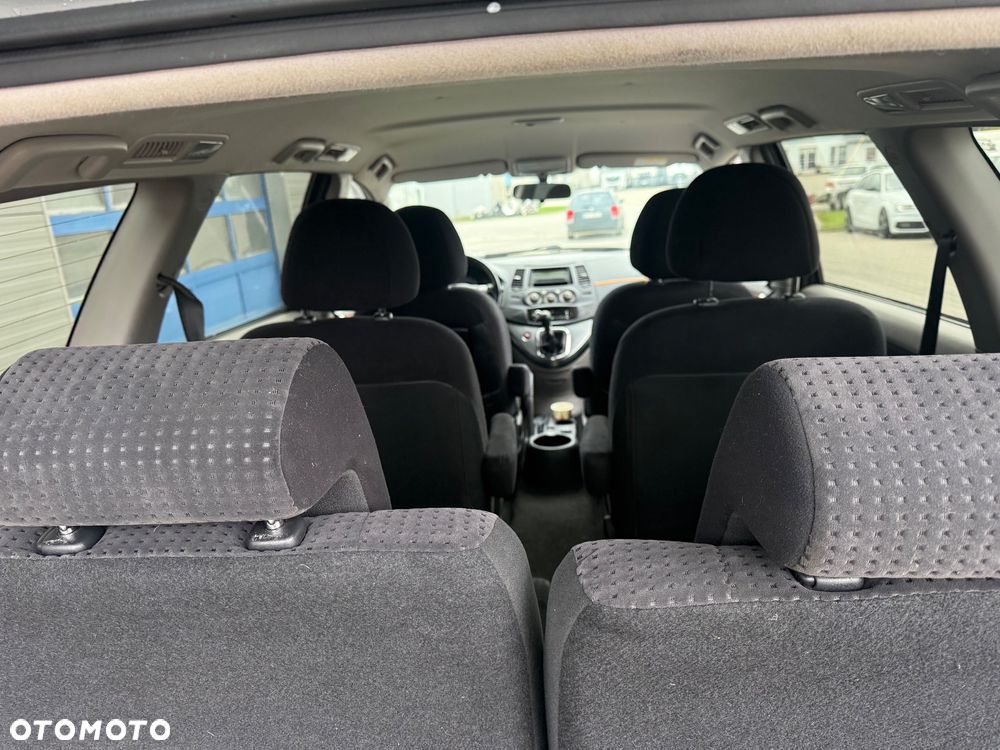 Mitsubishi Grandis 2.0 DI-D 6-Sitzer Intense - 21