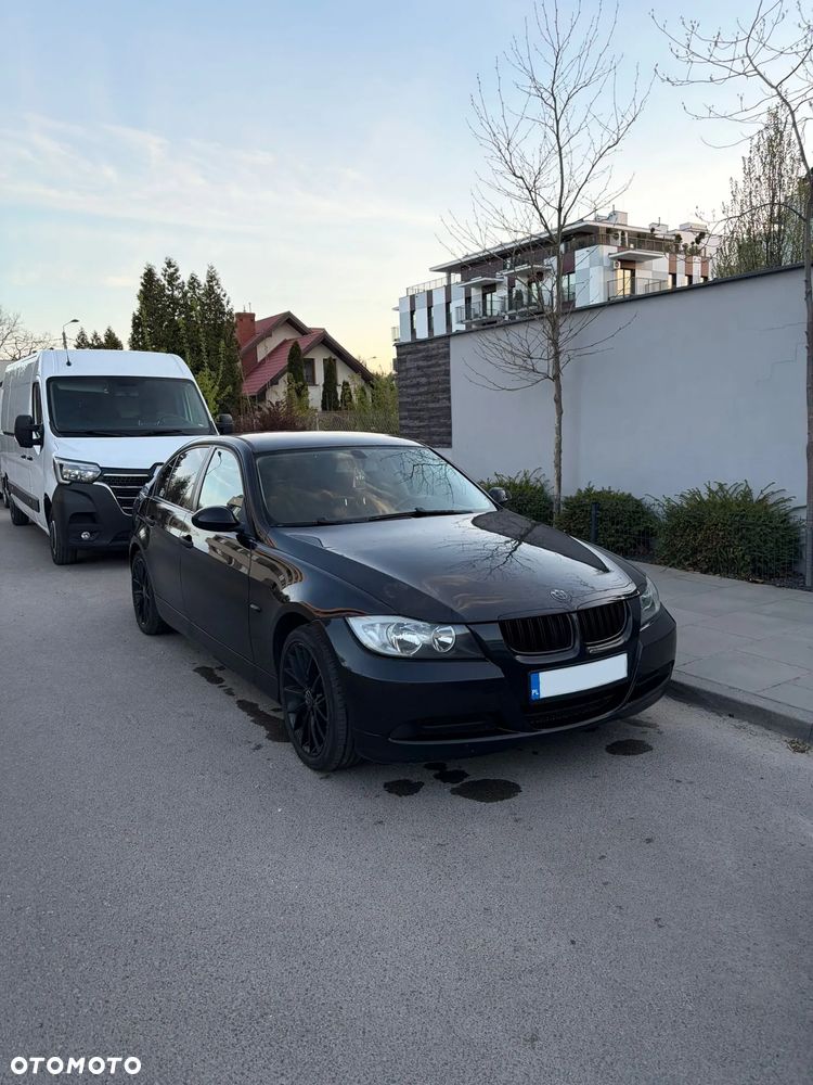 BMW Seria 3 318i - 7