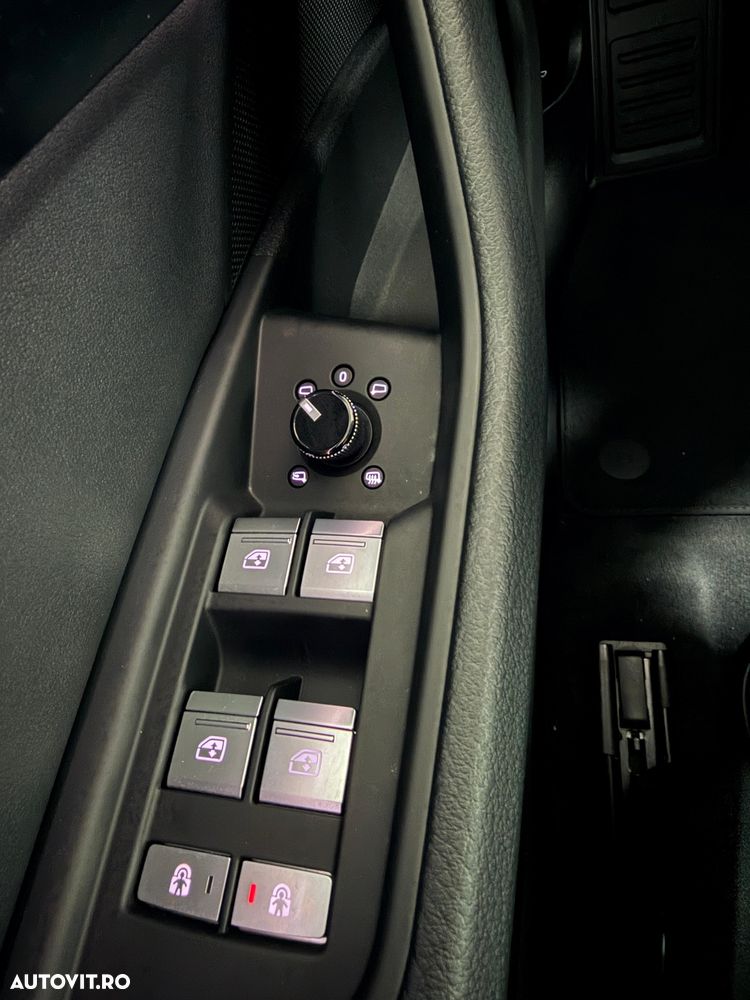 Audi e-tron 50 quattro S line - 27