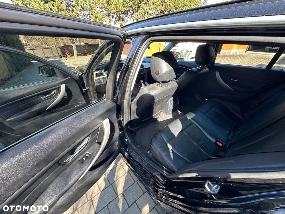 BMW Seria 3 320d DPF - 8