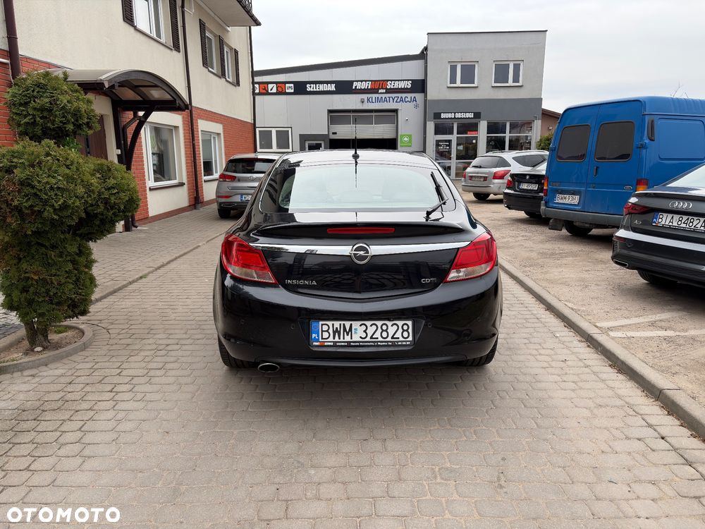 Opel Insignia 2.0 CDTI Cosmo - 4