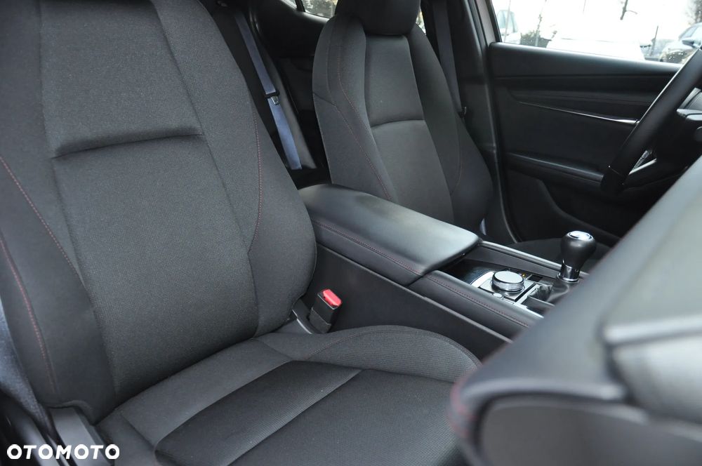 Mazda 3 e-SKYACTIV-G 2.0 M HYBRID 150 HOMURA - 38