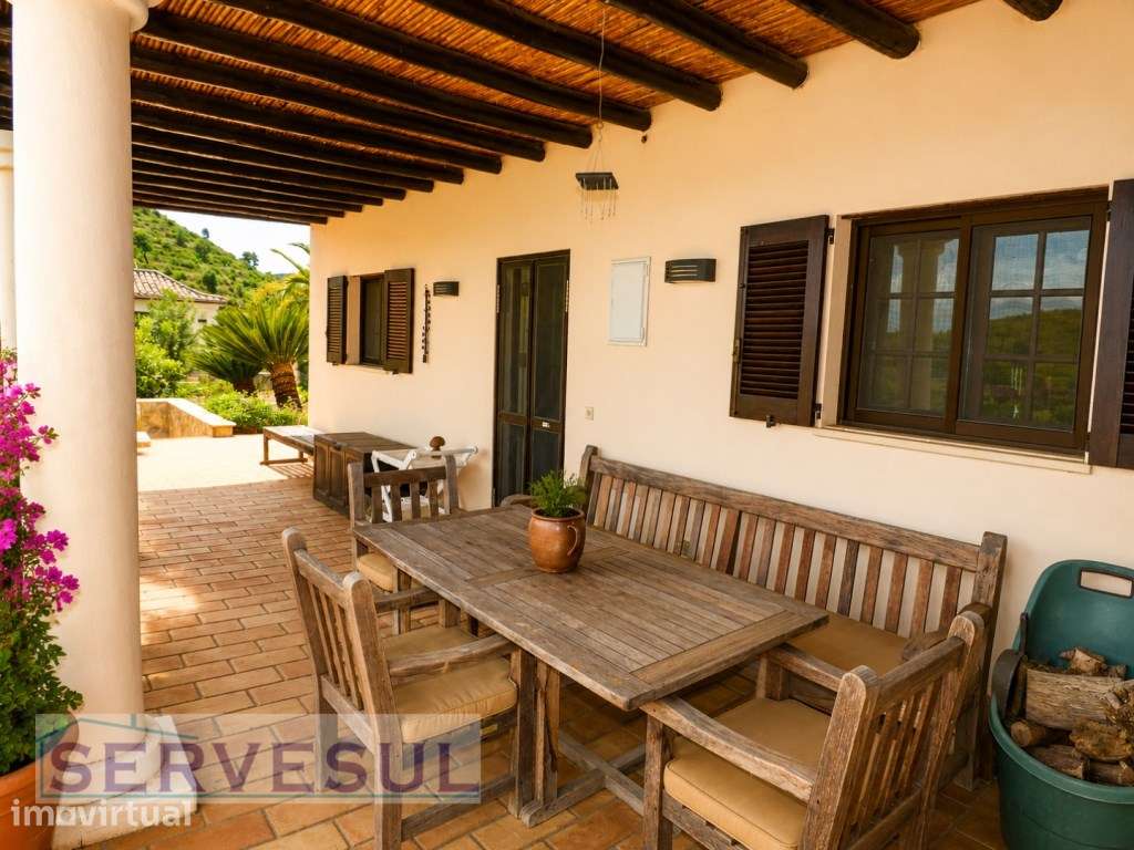 Quinta com 8,4 hectares, duas casas, arrecadações e barragem, local... - Grande imagem: 3/39