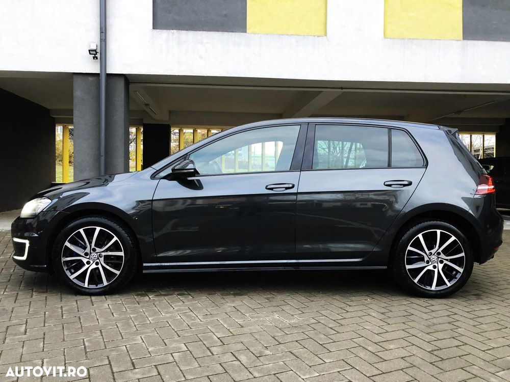 Volkswagen Golf GTE - 30