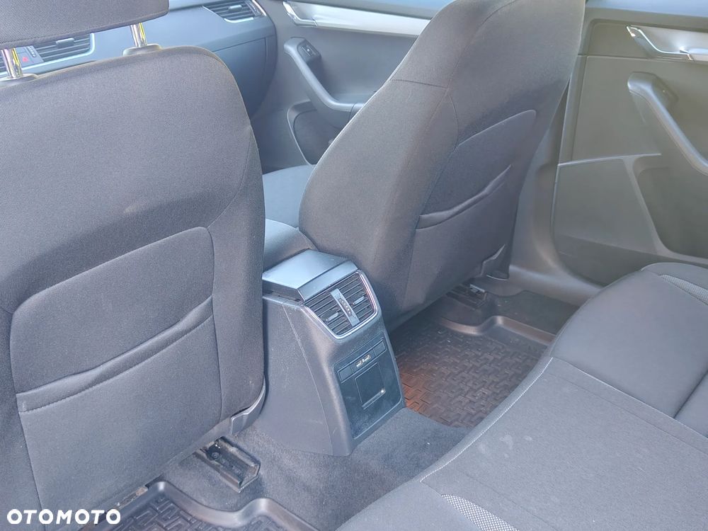 Skoda Octavia 1.6 TDI Ambition - 9