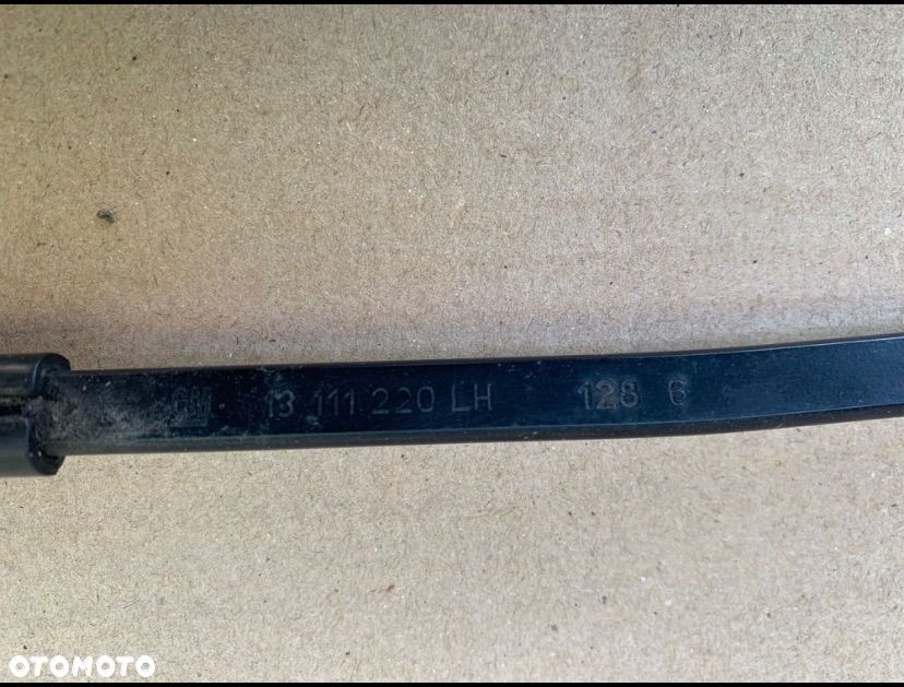 Ramię ramiona wycieraczek przód Opel astra h 3 III - 4