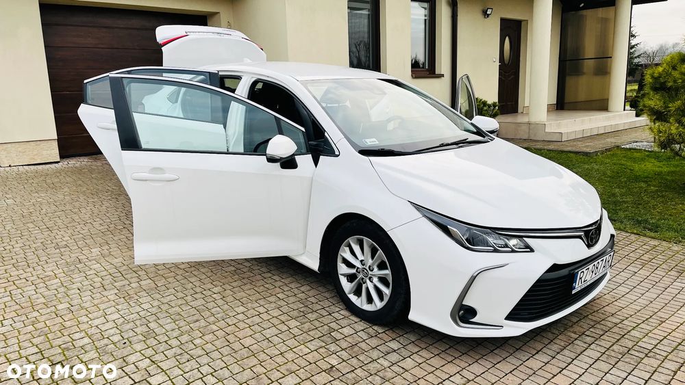 Toyota Corolla 1.6 Comfort - 9